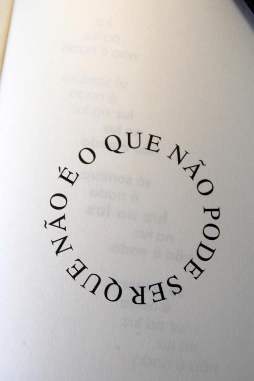 meninabordadadeflor:  Arnaldo Antunes 