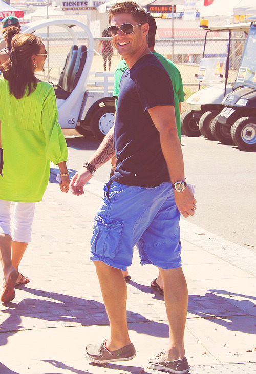 freetobesamanddean:   3/9 photos of Jensen Ackles asked by Haley 