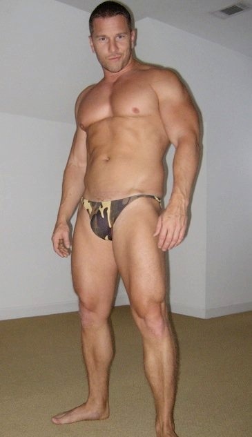 ittakesalltypes:  Older dude who has just come out after being married for ages…