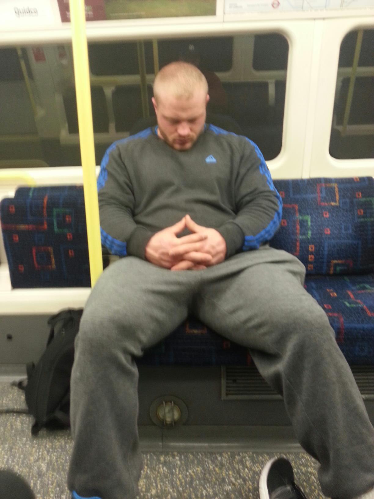 mikeyaj:  hotcunts:  I want to kneel before this chunky god and yank down his sweats