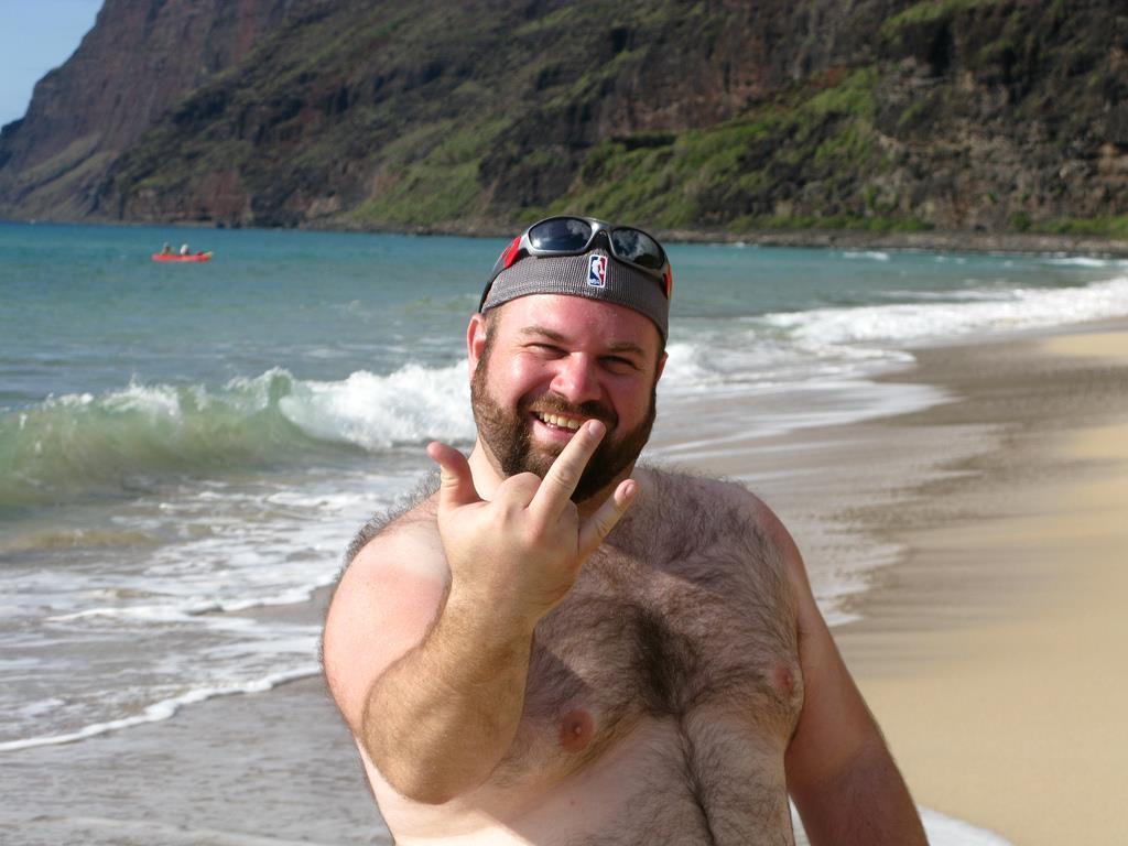 musicboxbear:  chubadmirer:  Chubs y Algo Más…  Venga.Acqui