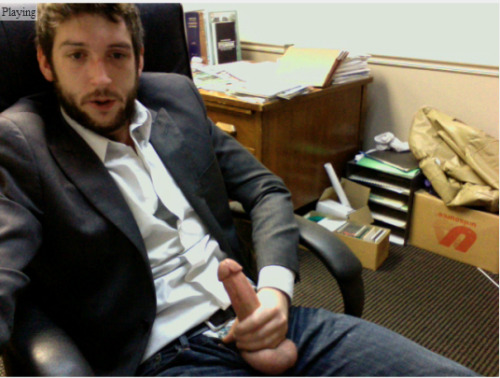 dirtybriefboi:  suitedmuscle:  (via TumbleOn)  Suits are sexy … 