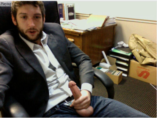 funwithsuitsandties:biblogdude:come on bud just a quick blow in the office .. you will feel better//