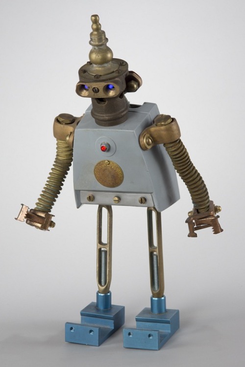 Tal Avitzur uses found objects collected from scrap yards to build these robot sculptures. Check out