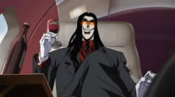 ilovebeinglyric:  I could never keep a straight face when I saw Alucard like this