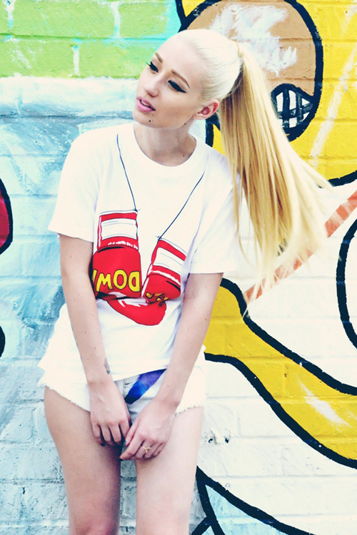 bap-e:  can’t front she bad sometimes