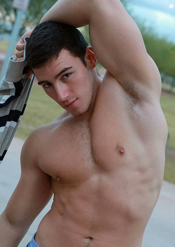 tumblinwithhotties:  Fratmen’s Payton (more pics of Payton here) 
