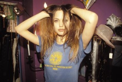 Kisslng:  Vxis:  Younger Angelina Was A Fucking Babe. She Still Is Though  Shes So