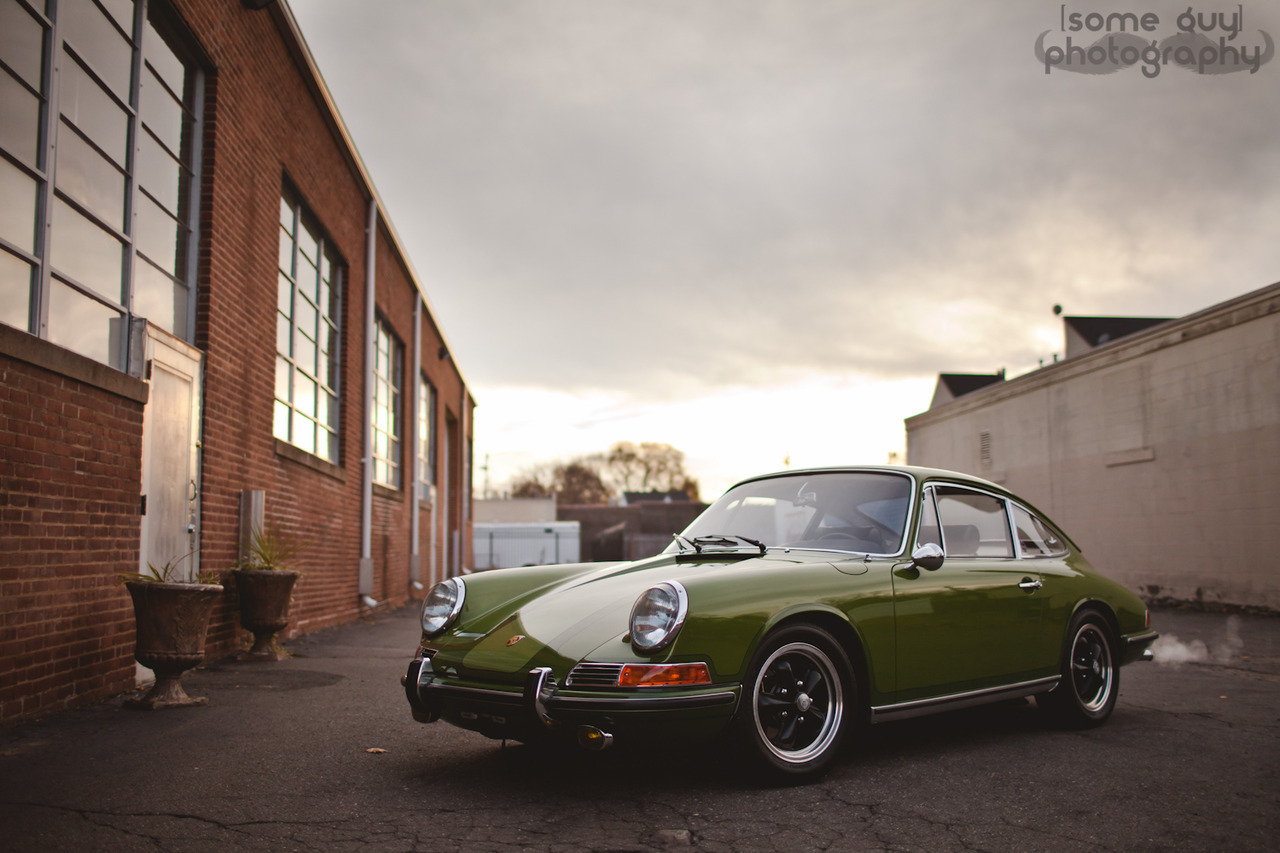 someguyphoto:  ‘66 Porsche 912. made into a 911. 