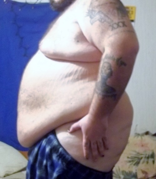 bodyposibeautiful:  a little mod body positivity from me There needs to be more big bearded, tattooed, hard metal guys like this out there…  