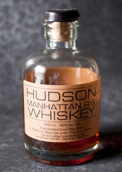 dailycoolmag:  Hudson Manhattan Rye Whiskey.