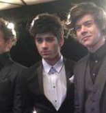 ziamfantasy:  BRINGING BACK THOSE FETUS FEELS GUYS HAVE U SEEN ZAYNS NEW HAIR I JUST 