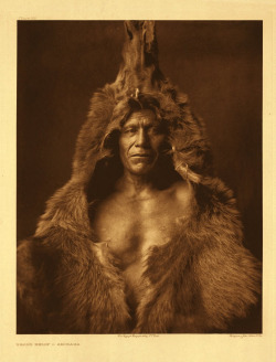 magictransistor:  Bears Belly. Photographed by Edward Curtis. 1908.