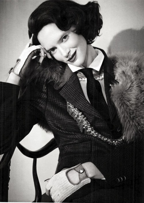 inspirationgallery:  Rachel Alexander by Sergi Pons. Style Moda.  