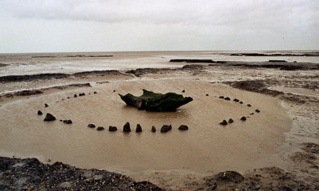 paleohistoria:This is Seahenge, also known as Holme I, an early bronze age momument located in Norfo