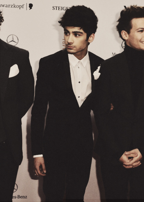 nialofficial:  Zayn Malik on the red carpet at the Bambi Awards 