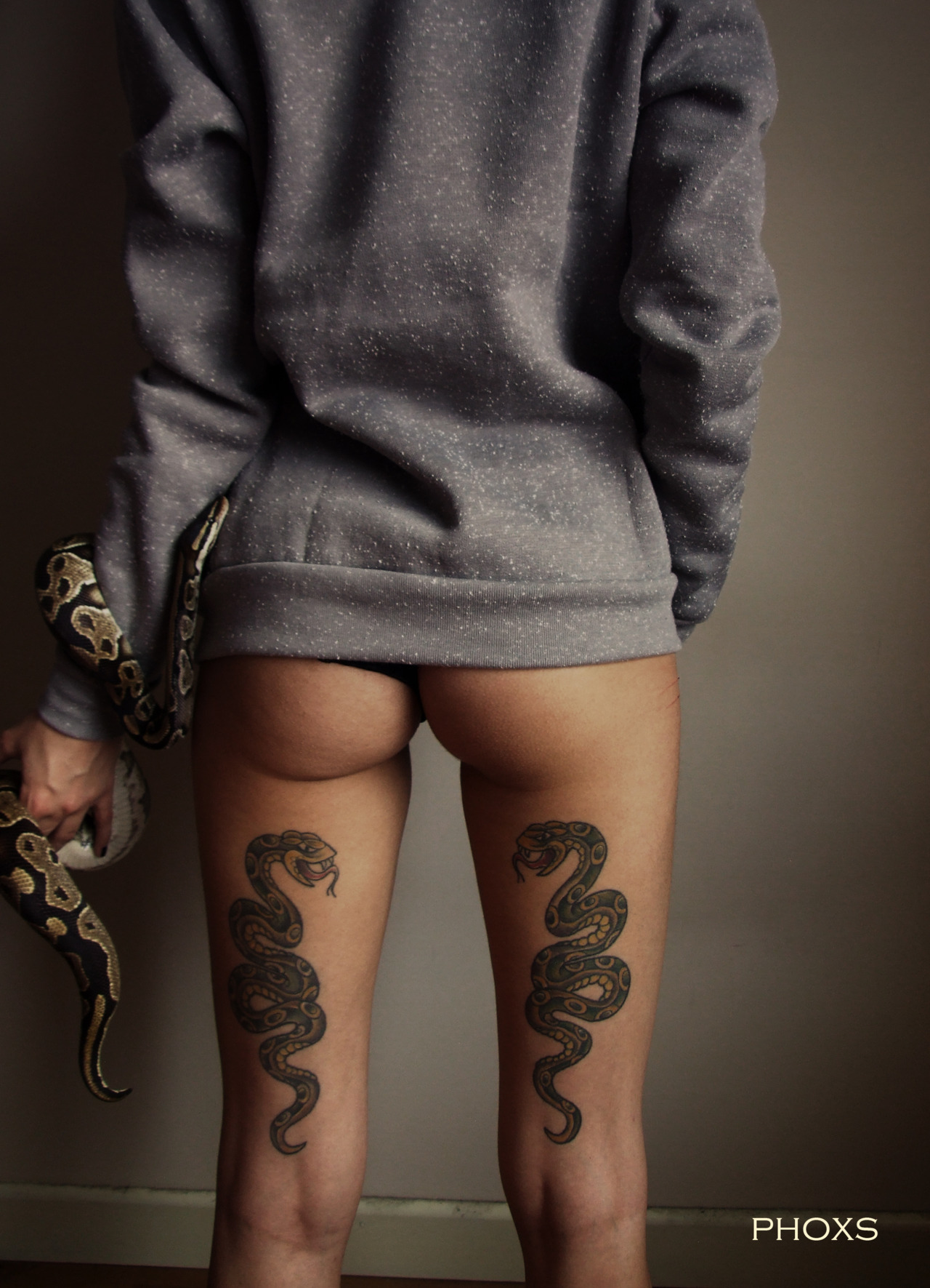 lostbetweenheavenandhellx:  Want the most epic tattoed ladies and gentlemen? Might