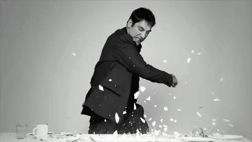 doubleohbond:if it’s javier bardem, breaking dishes can look as sexy as hell apparently 