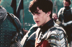 ofedmundandlucy:  Edmund Pevensie (2/3) 
