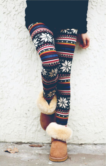 courtneytychsen:  Christmas Leggings. 