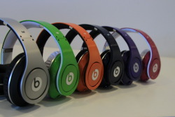 replacementbattery:  Cheap beats by dr dre color headphones. 