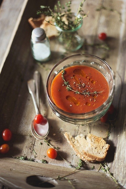 healthierways:  recipes / roasted tomato soup. on We Heart It. http://weheartit.com/entry/43379039