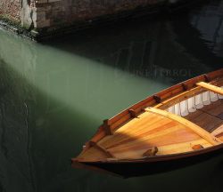  RAY OF LIGHT copyright ©JUNE FERROL  All Rights Reserved Nautical Passion - Venice   