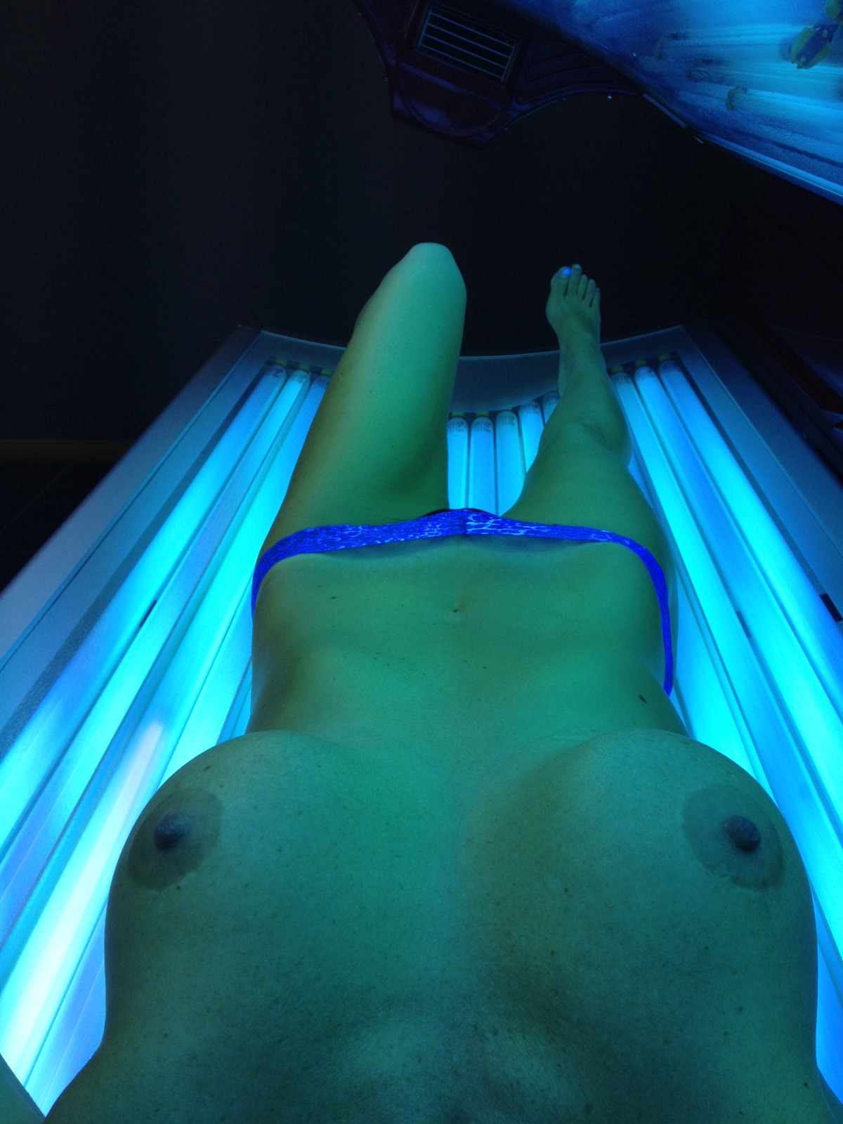 First time tanning bed