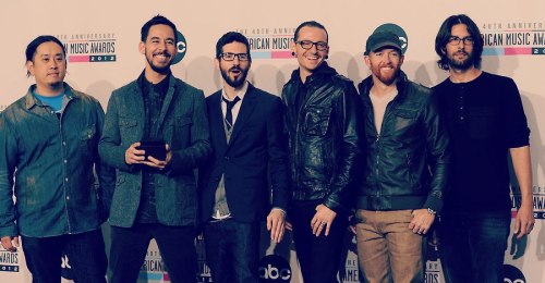 shut-up-and-love-linkin-park:  Belli loro♥ 
