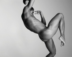  The Absolutely Astounding Beauty Of The Male Form 