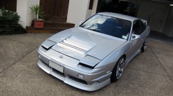 doriftuh:  Olly wonderful 180SX, now looking even better with new bonnet. 