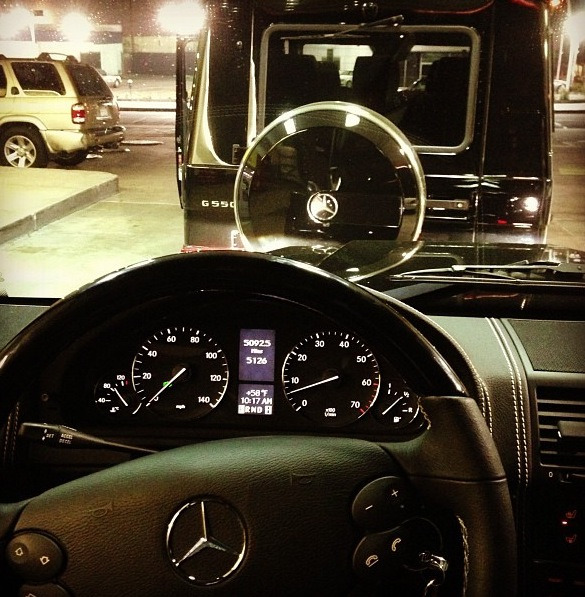 golddiggerr:  arabiaangirl:  .   http://instagram.com/Msivana_