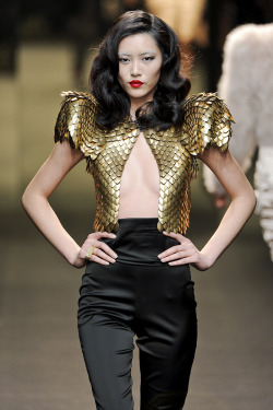 fashionfever:  Liu Wen at Alexandre Vauthier Haute Couture S/S 2011. 