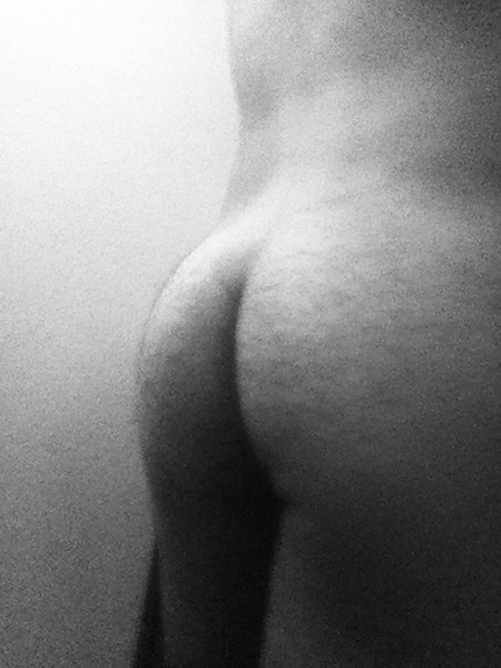 troyisstillnaked:  hot furry ass submission from James . xxx