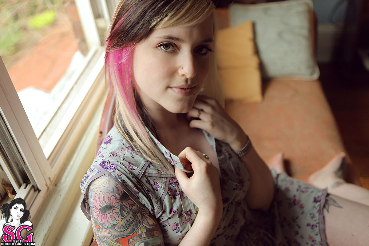 thekillerichi:  If I had to pick all time favorite Suicide Girls Vesta Suicide would