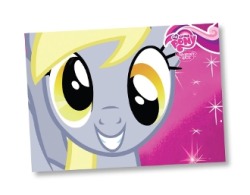 WAAAHHHHH i missed Derpy ;____; This card is so cute&hellip; Man. If anyone did get it and wants to trade for the Fluttershy one i got last night, let me know :P I&rsquo;d also trade Flutters for Rarity&hellip; because well, Rarity&hellip; 