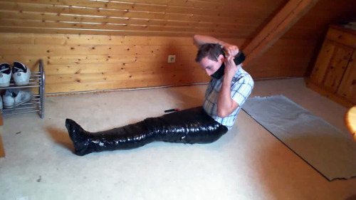 mummyhavok81:  mrkristoferweston:  INGENIOUS! Selfbondage Mummification - but how do you get out?  It takes A LOT of work, coming from someone who almost got stuck doing this once…