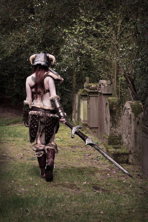 parparin:  18:00 I will be so brave for You, I will be Your warrior. Every battle You send me into, I will win, and if I don’t, I will bring You back my humble, bleeding heart. She is Yours, You know, Your brave little warrior princess. 