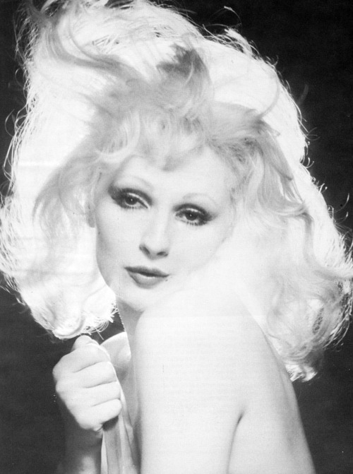 malesoulmakeup:  I’m a thousand different people. Every one is real (Candy Darling)