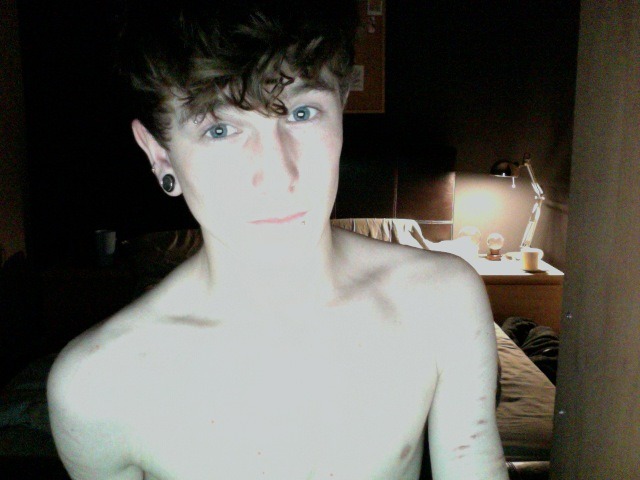 immortal-adolescents:  I have naturally curly hair and i got soaked today, this was