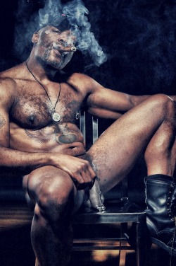 onyxma:  Cigar Daddy 