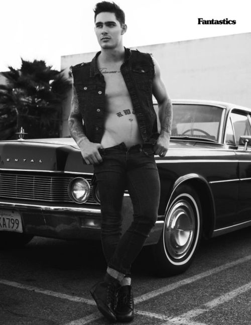 oozingasslips:  Max Silberman by Scott Hoover for Fantasticsmag