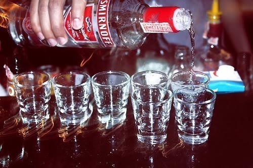 emieboulet:  vodka shots | Tumblr sur @weheartit.com - http://whrt.it/SylspD 
