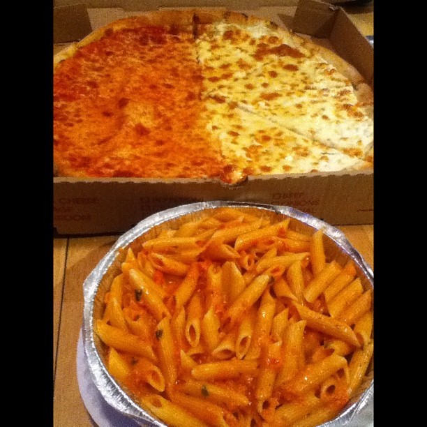 Because Danny and I don&rsquo;t have friends we order this for just us @dannylavarco
