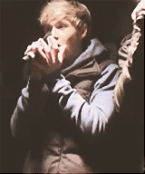 lewisandneil:   Niall’s favourite solos: Chasing Cars (x)  