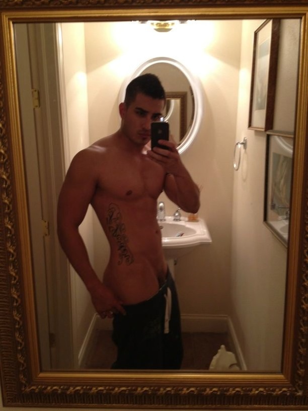 HotGuysHotUnderwear