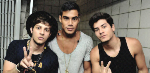 me faz feliz?