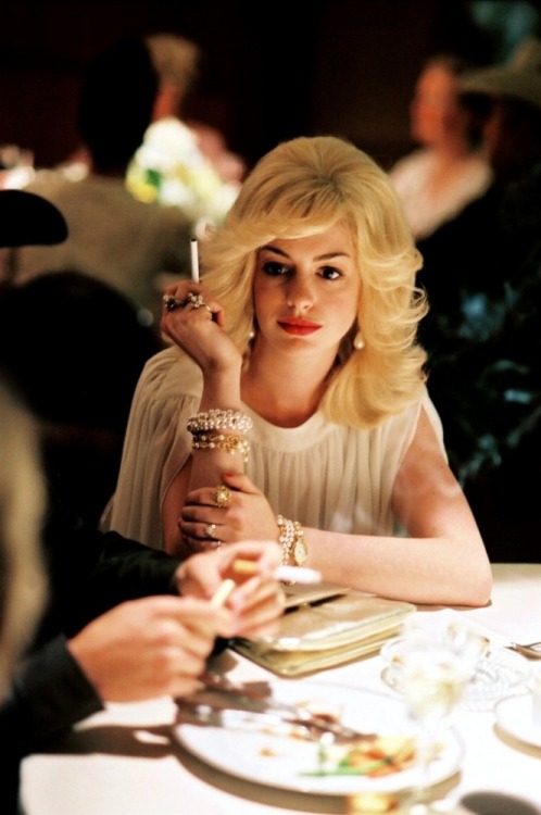suicideblonde:  Anne Hathaway in Brokeback Mountain (2005)  Blonde Anne yum