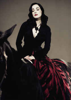 suicideblonde:  Dita Von Teese 