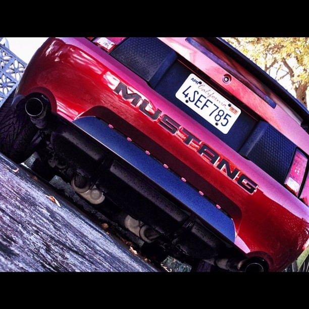 theonlycoolone:  #mustang #mustangraphics #american #muscle #gt wing back on, now